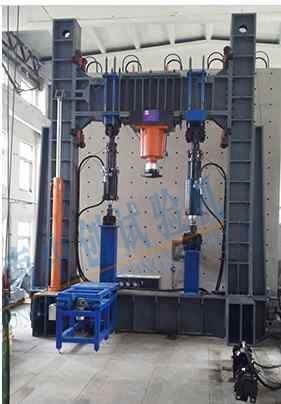 多通道協(xié)調(diào)加載試驗機(jī)系統(tǒng)